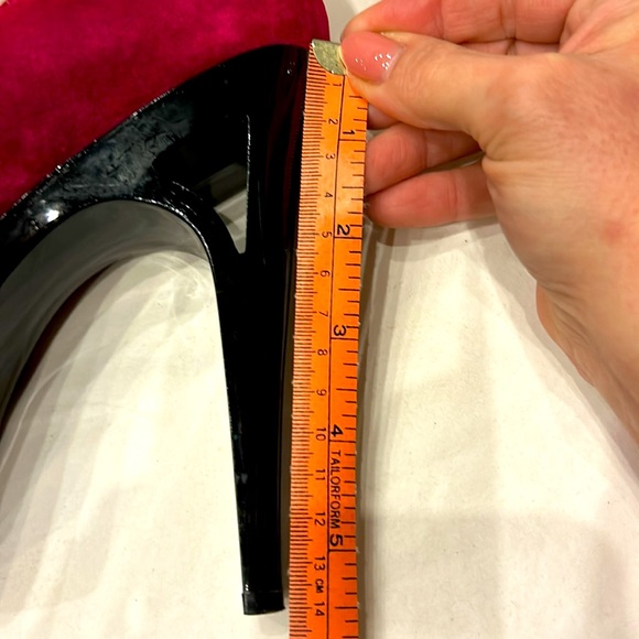 Jessica Simpson - Fuscia Peeptoe Platform Stilettos with Ankle Strap, Size 7.5US - Picture 11 of 11